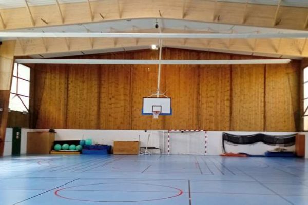 Installation d’un but basket charpente et but basket mural intérieurs à Bressuire (79)